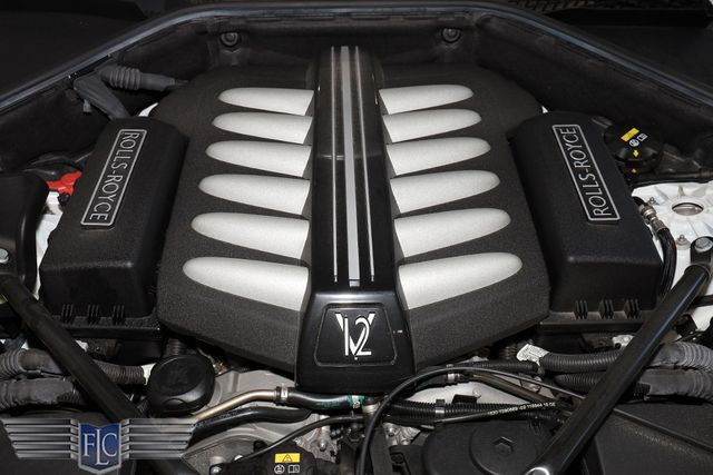 2017 Rolls-Royce Dawn Convertible - 23041760 - 42