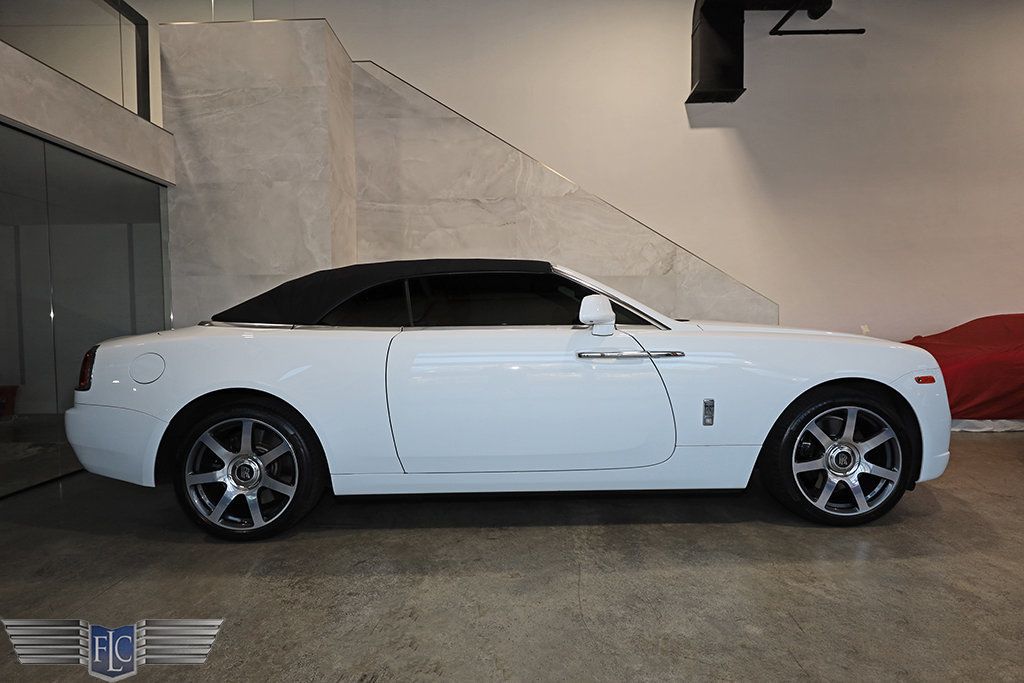 2017 Rolls-Royce Dawn Convertible - 23041760 - 49