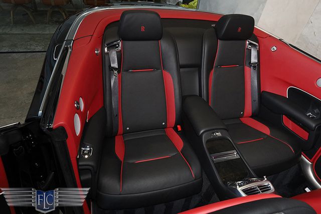 2017 Rolls-Royce Dawn Convertible - 23082501 - 21