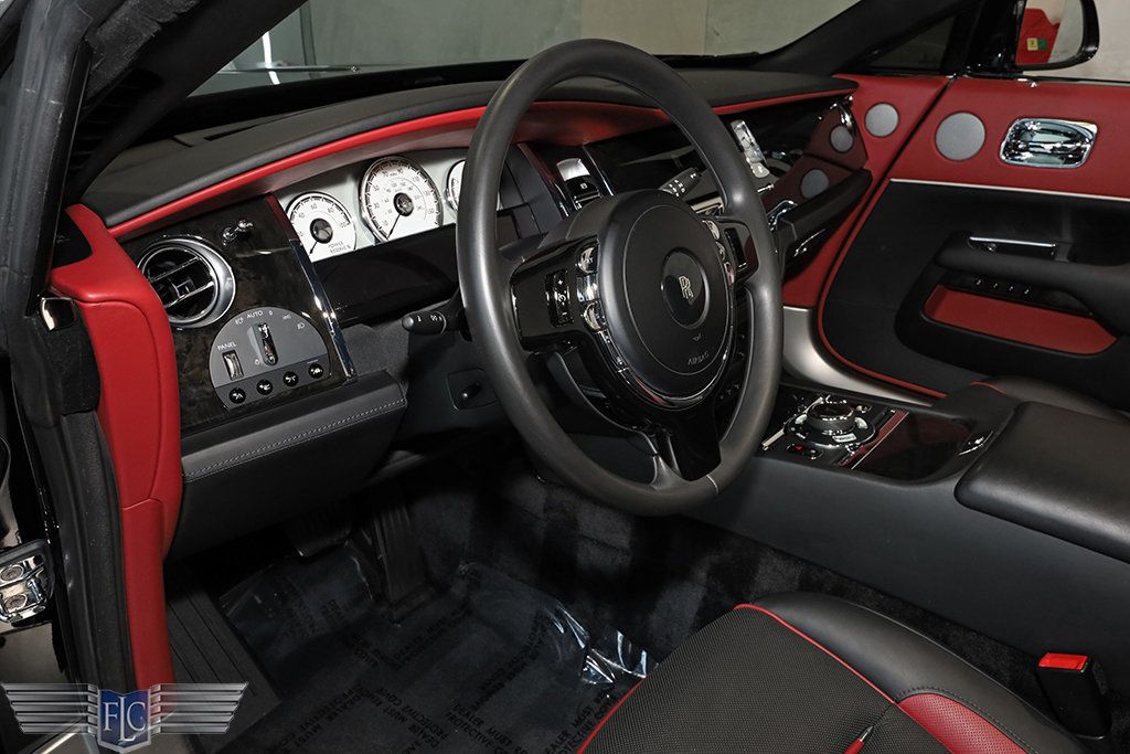 2017 Rolls-Royce Dawn Convertible - 23082501 - 23