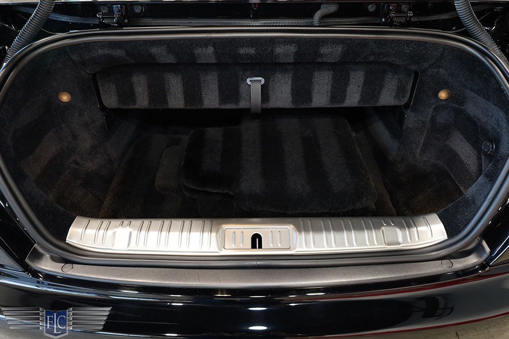 2017 Rolls-Royce Dawn Convertible - 23082501 - 34