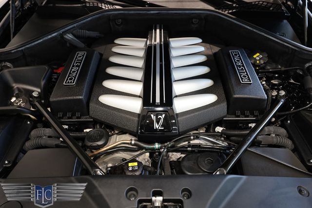2017 Rolls-Royce Dawn Convertible - 23082501 - 35