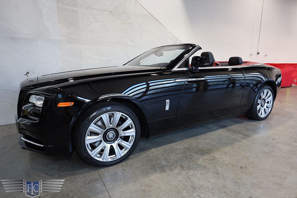 2017 Rolls-Royce Dawn Convertible - 23082501 - 45
