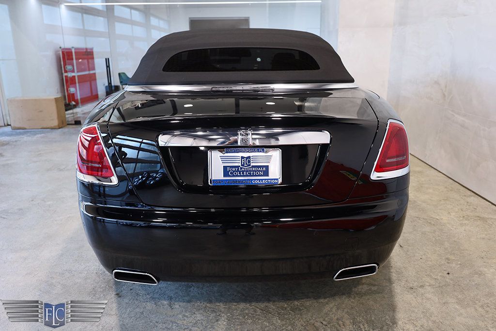 2017 Rolls-Royce Dawn Convertible - 23082501 - 7