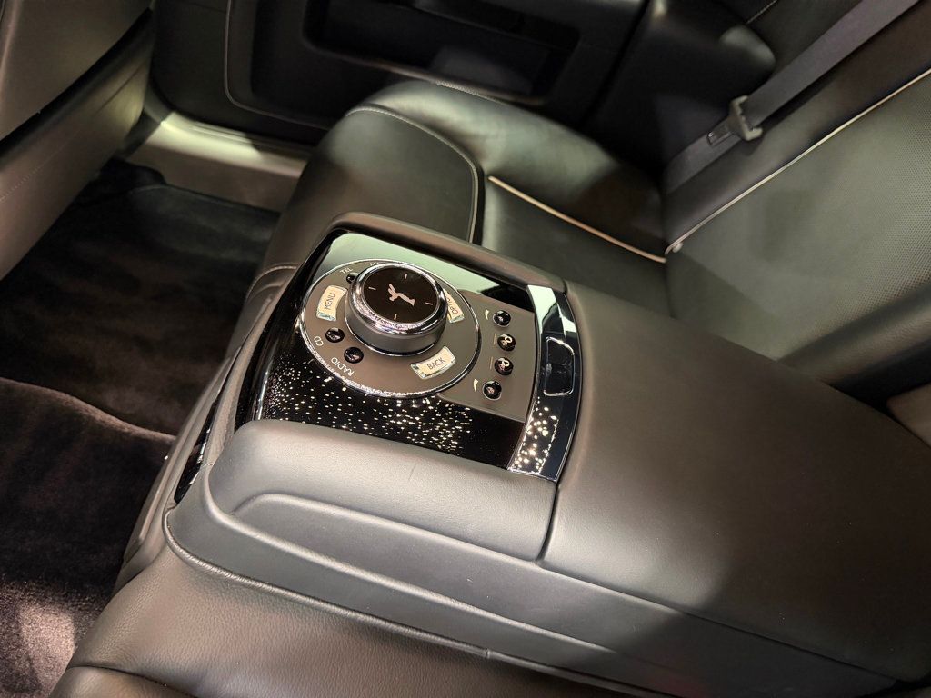 2017 Rolls-Royce Ghost STARLIGHT HEADLINER - 23031179 - 28