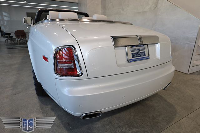 2017 Rolls-Royce Phantom Drophead Coupe - 22945304 - 9