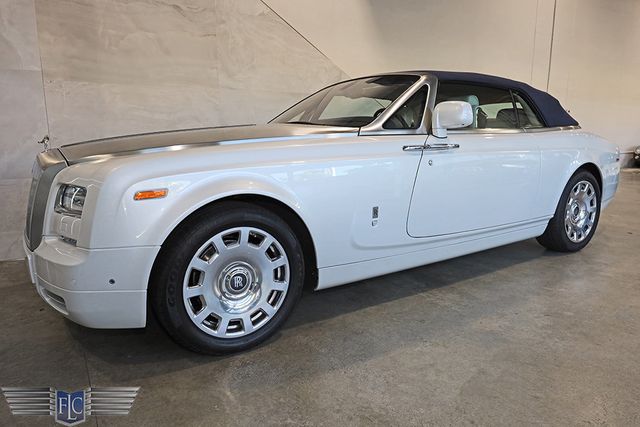 2017 Rolls-Royce Phantom Drophead Coupe - 22945304 - 3