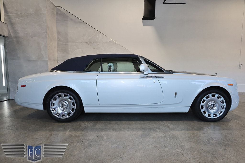 2017 Rolls-Royce Phantom Drophead Coupe - 22945304 - 48