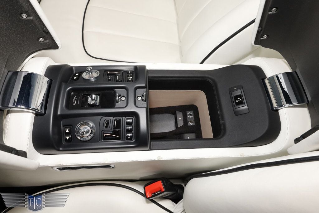 2017 Rolls-Royce Phantom Drophead Covertible - Final Edition - 22834890 - 33