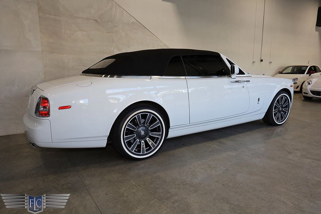 2017 Rolls-Royce Phantom Drophead Covertible - Final Edition - 22834890 - 44