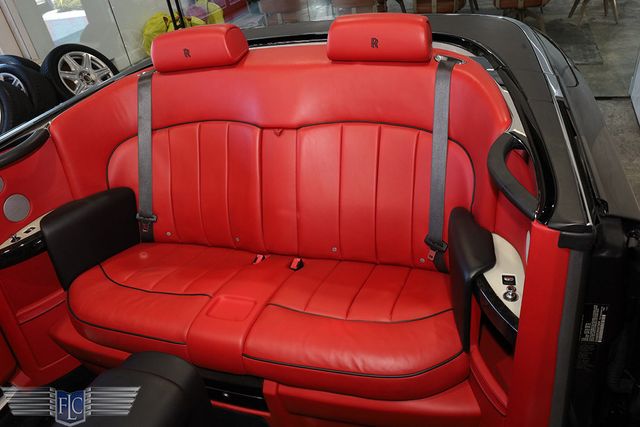 2017 Rolls-Royce Phantom Drophead Coupe  - 23040582 - 20