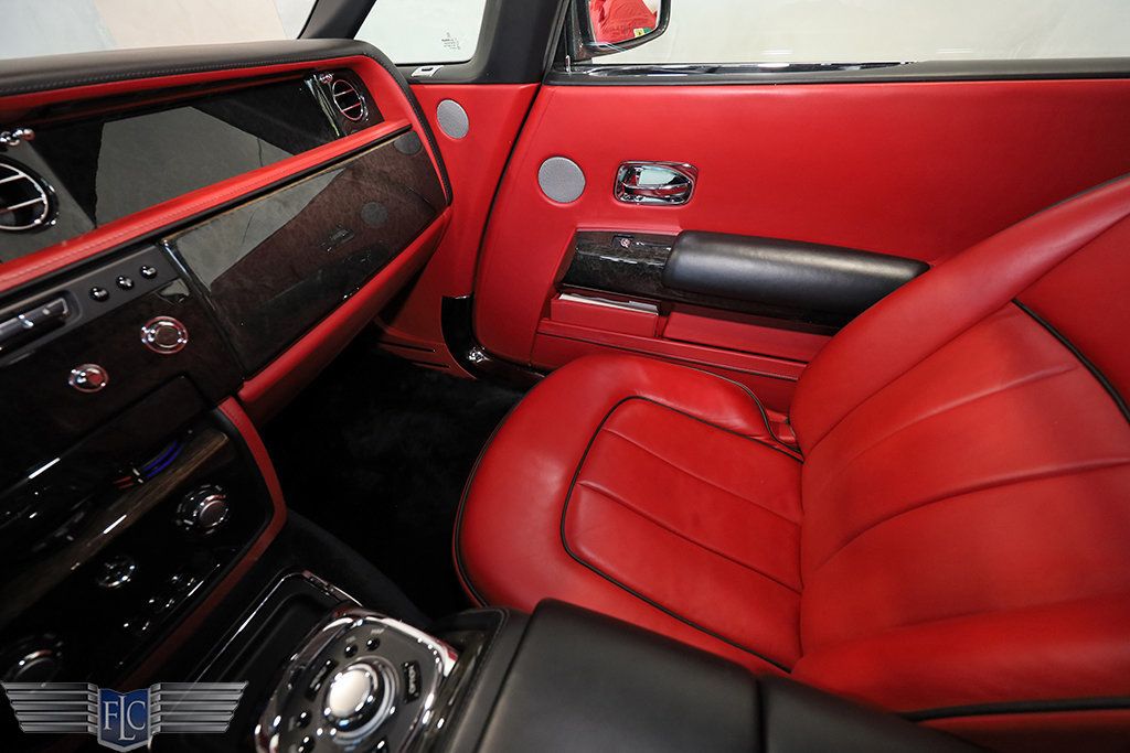 2017 Rolls-Royce Phantom Drophead Coupe  - 23040582 - 27