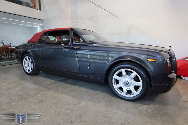 2017 Rolls-Royce Phantom Drophead Coupe  - 23040582 - 44