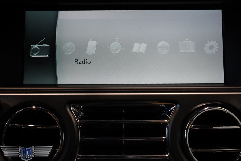 2017 Rolls-Royce Wraith Black Badge - 22872398 - 28