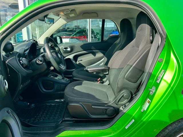 2017 smart fortwo electric drive passion coupe - 22968854 - 12