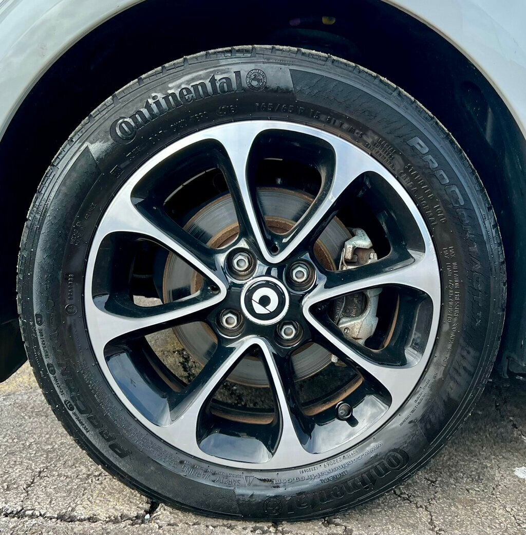 2017 smart fortwo electric drive passion coupe - 22968854 - 21