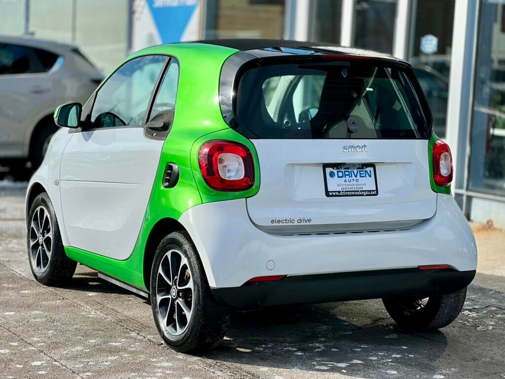 2017 smart fortwo electric drive passion coupe - 22968854 - 25