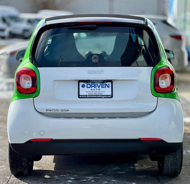 2017 smart fortwo electric drive passion coupe - 22968854 - 3