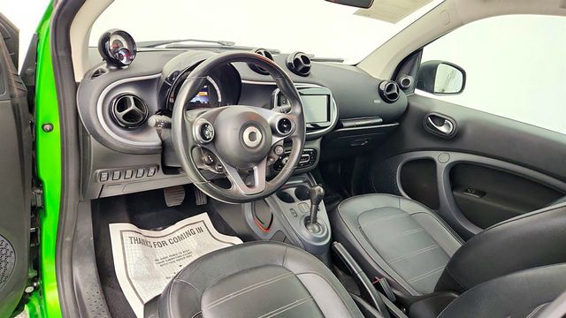 2017 smart fortwo electric drive prime coupe w/ JBL Media System JBL & Prime Package - 23020227 - 10