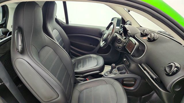 2017 smart fortwo electric drive prime coupe w/ JBL Media System JBL & Prime Package - 23020227 - 20