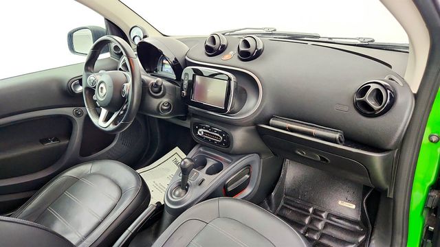 2017 smart fortwo electric drive prime coupe w/ JBL Media System JBL & Prime Package - 23020227 - 21