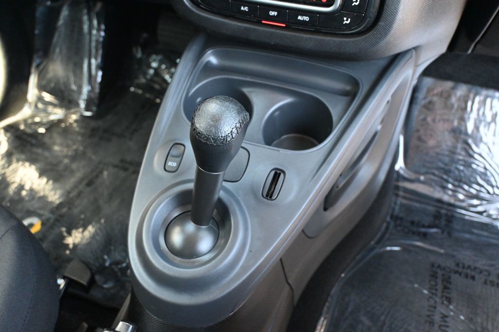 2017 Smart Fortwo Electric Drive photo 11