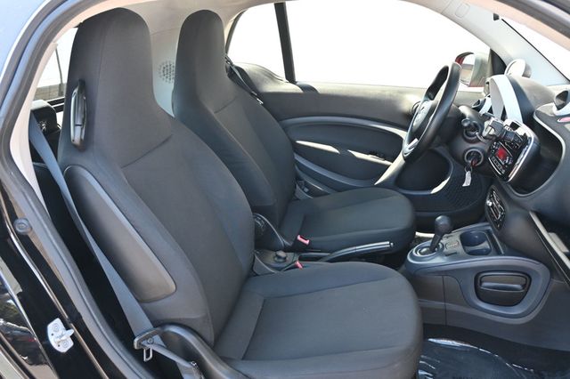 2017 smart fortwo electric drive pure coupe - 22894465 - 12