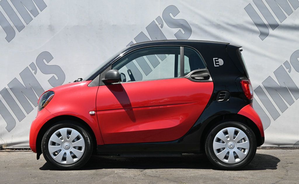 2017 Smart Fortwo Electric Drive photo 6