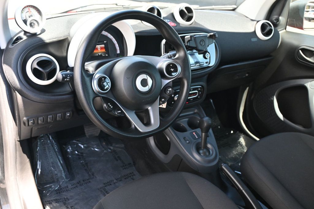 2017 Smart Fortwo Electric Drive photo 7