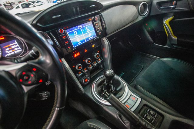 2017 Subaru BRZ Series.Yellow Manual - 23000073 - 5