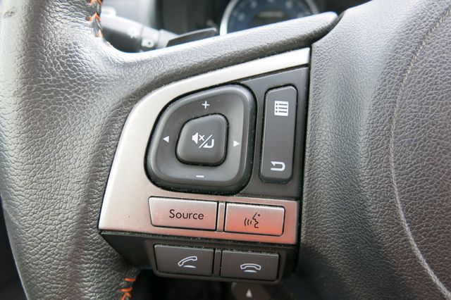 2017 Subaru Crosstrek 2.0i Premium CVT - 22997746 - 64