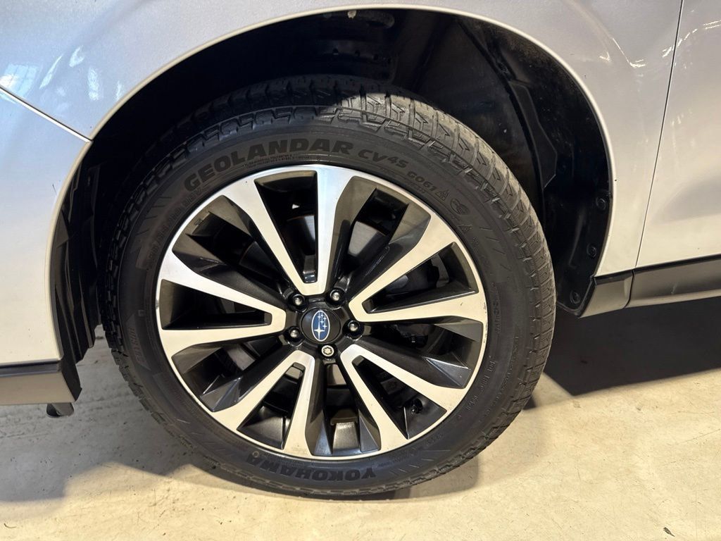 2017 Subaru Forester 2.0XT Premium CVT - 23038604 - 1