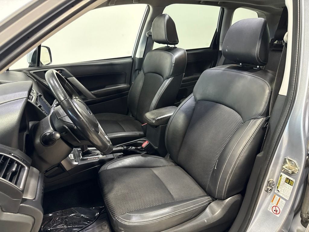 2017 Subaru Forester 2.0XT Premium CVT - 23038604 - 21