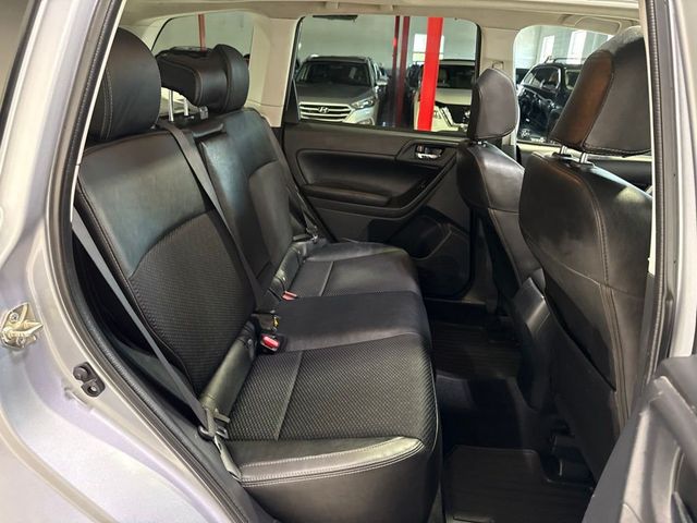 2017 Subaru Forester 2.0XT Premium CVT - 23038604 - 34