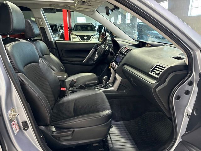 2017 Subaru Forester 2.0XT Premium CVT - 23038604 - 36