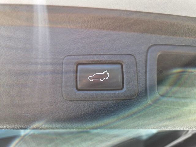 2017 Subaru Forester 2.0XT Touring CVT - 23038758 - 19