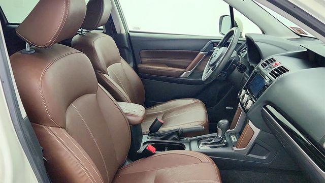 2017 Subaru Forester 2.0XT Touring CVT - 23020159 - 21