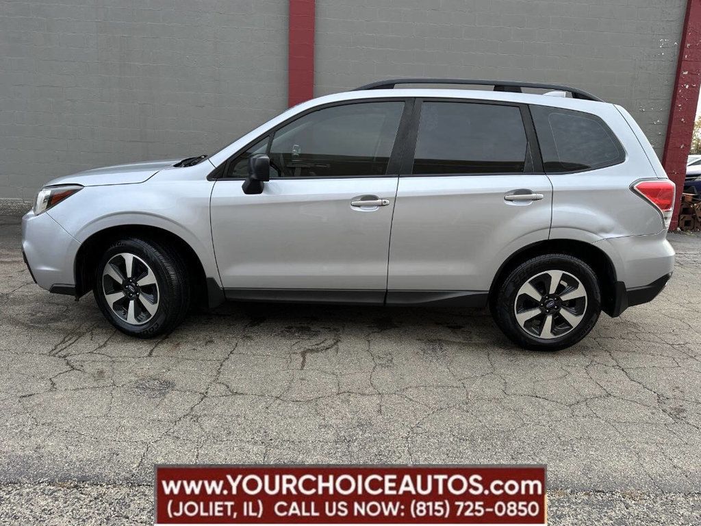 2017 Subaru Forester 2.5i CVT - 22675339 - 1