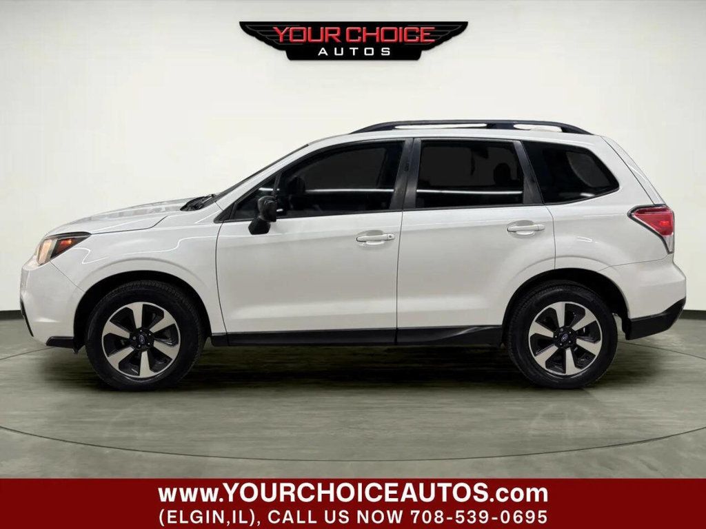 2017 Subaru Forester 2.5i CVT - 23056563 - 1