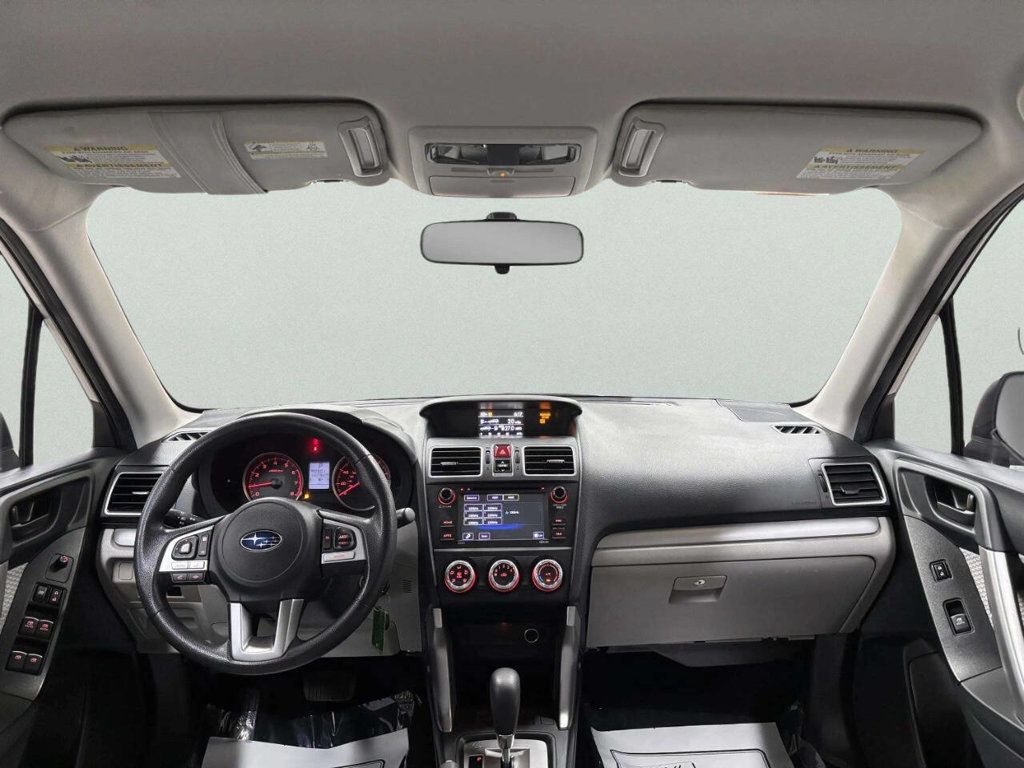 2017 Subaru Forester 2.5i CVT - 23056563 - 20
