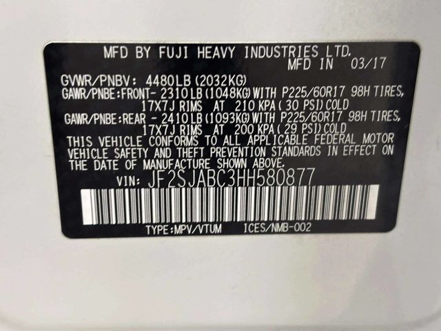 2017 Subaru Forester 2.5i CVT - 23056563 - 32