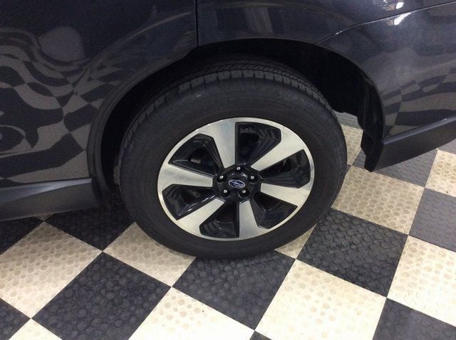 2017 Subaru Forester 2.5i CVT - 22980602 - 24