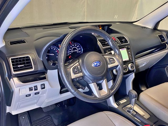 2017 Subaru Forester 2.5i Limited CVT - 23012645 - 22