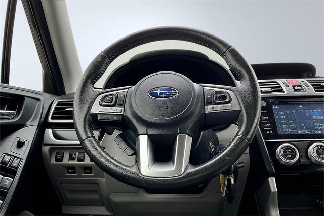 2017 Subaru Forester 2.5i Limited CVT - 22866054 - 18