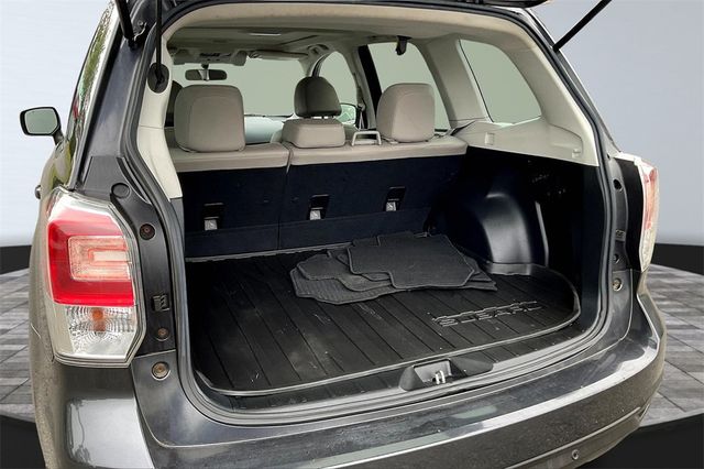 2017 Subaru Forester 2.5i Limited CVT - 22866054 - 32