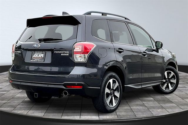 2017 Subaru Forester 2.5i Limited CVT - 22866054 - 4