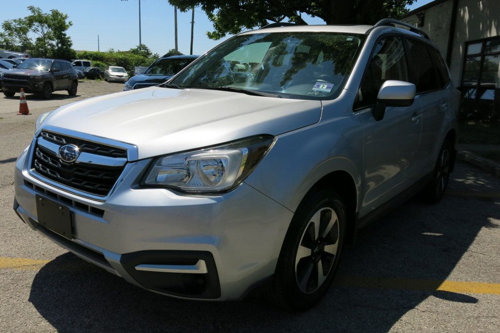 2017 Subaru Forester 2.5i Premium photo 2