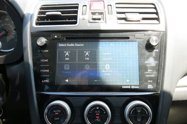 2017 Subaru Forester 2.5i Premium CVT - 22889670 - 26