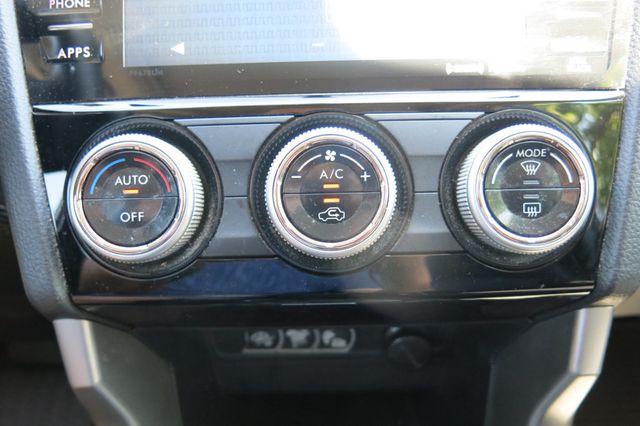 2017 Subaru Forester 2.5i Premium CVT - 22889670 - 27