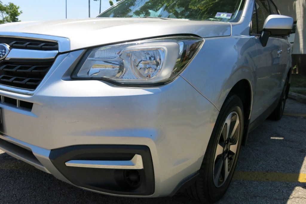 2017 Subaru Forester 2.5i Premium photo 34